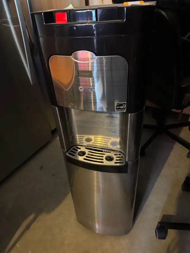 Water Cooler Dispenser