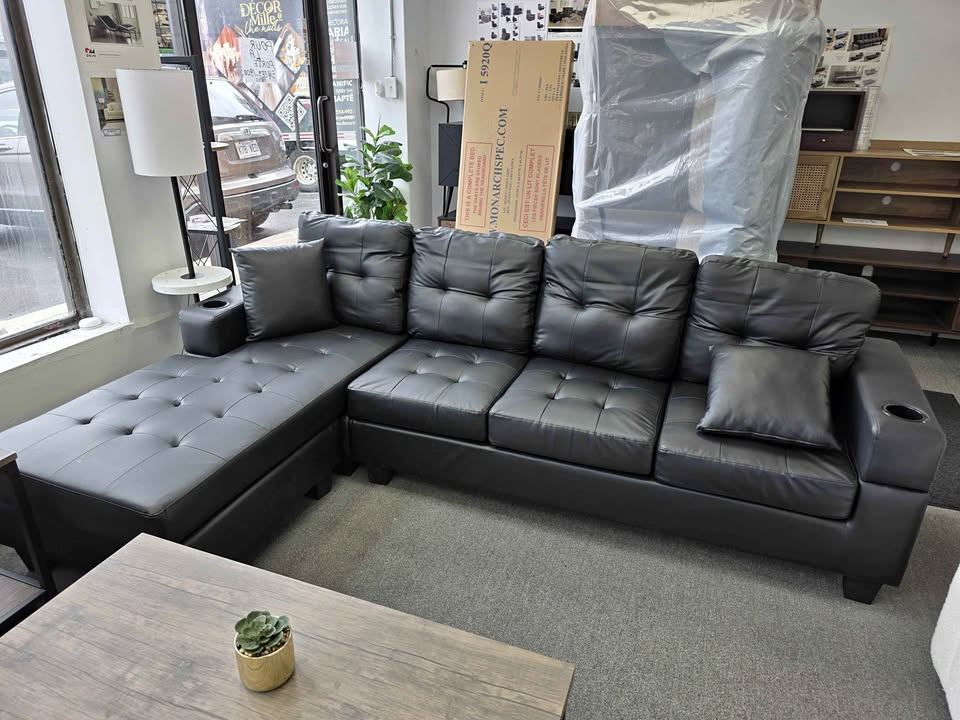 Black Leather Sectional Corner Sofa For Sale